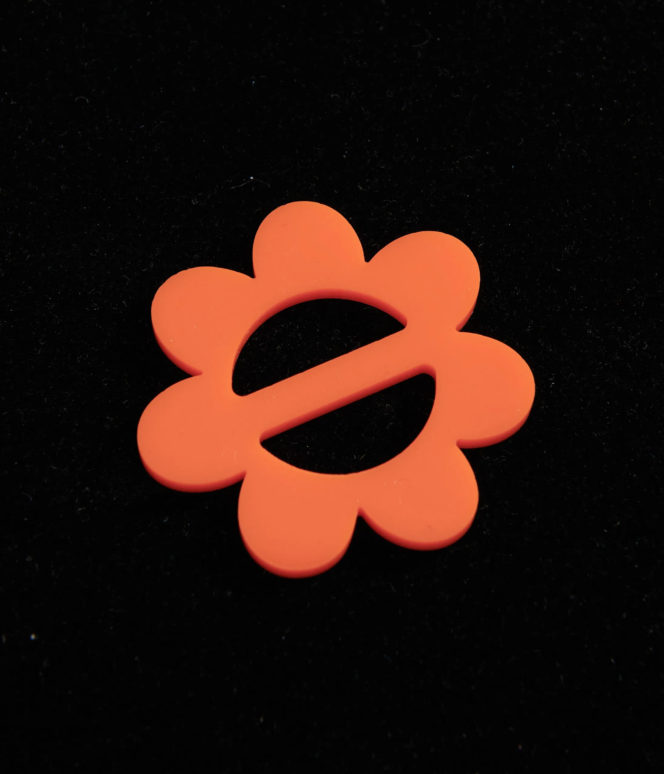 Miracle Eye 1960s Orange Daisy Scarf Slide