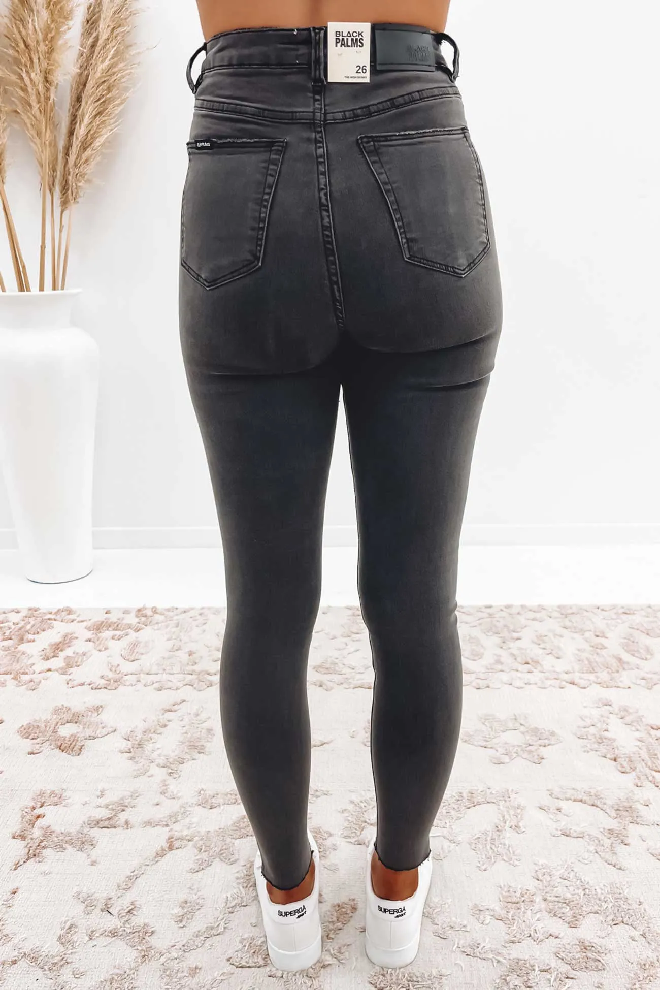 Super High Waisted Skinny Jean Washed Black